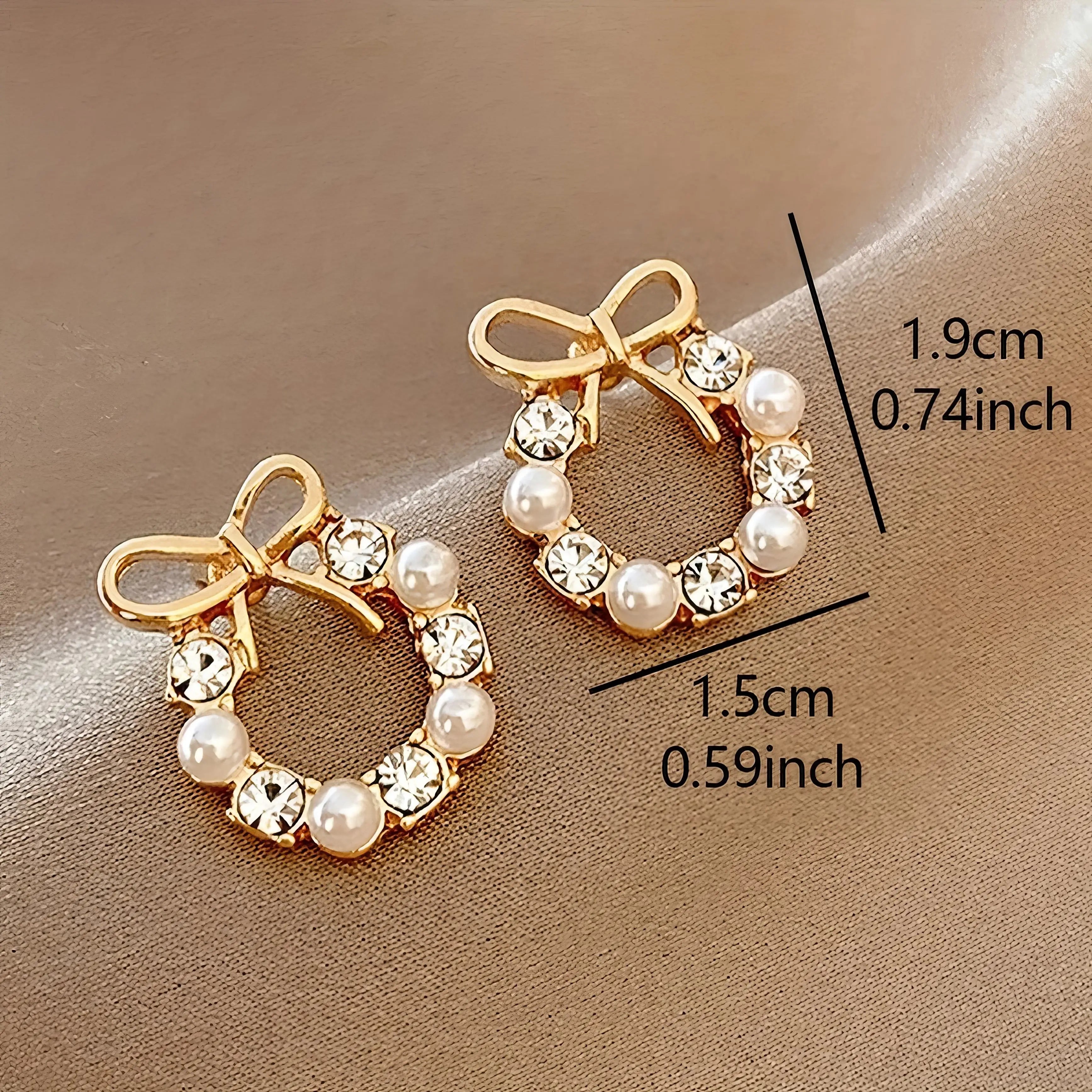 Pearl Earrings in Gold