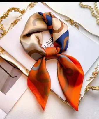 Houndstooth Printed Square Scarf