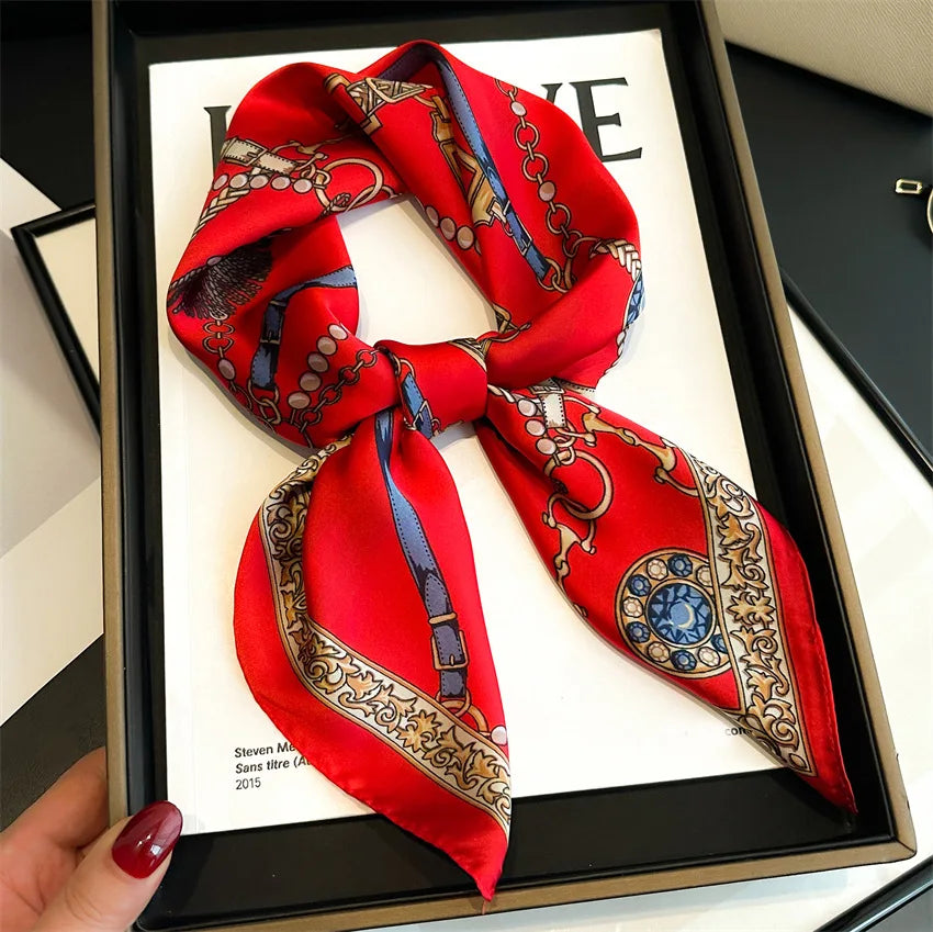2025 New Women's Soft Satin Hair Scarves Fashion Square Printed Headscarf 70cm Professional Accessories Designer Scarf Headband