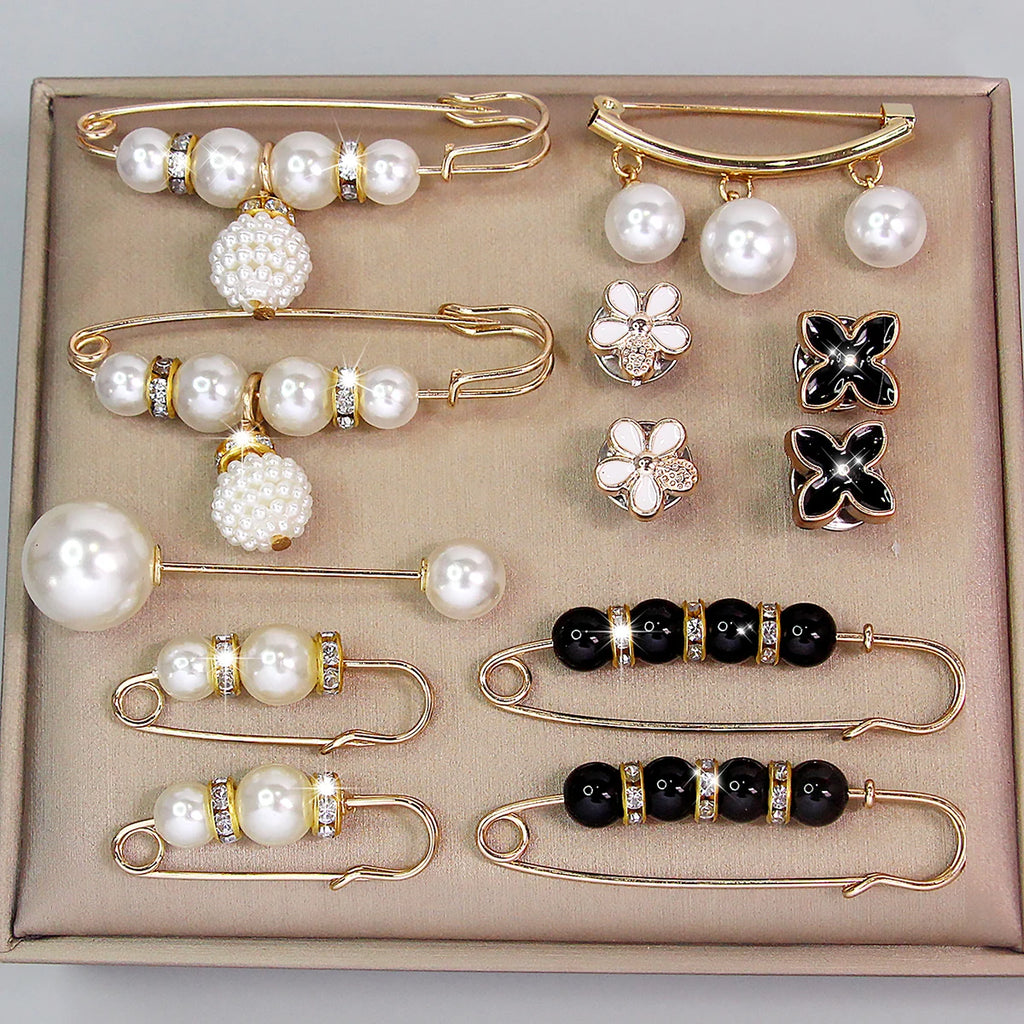 12pcs Fashion Pearl Broaches