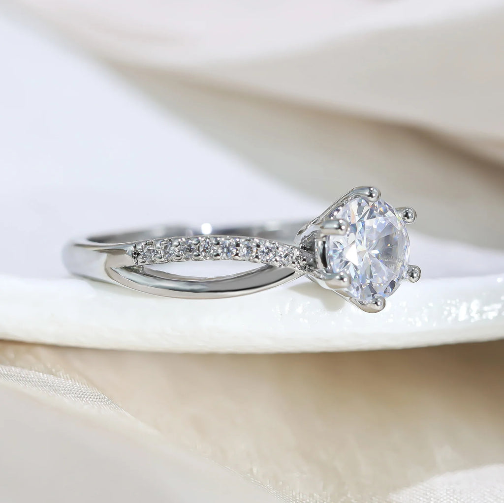 Solitaire Ring Micro-Pavé  Stones & Crisscross Band - Silver Plated White Gold