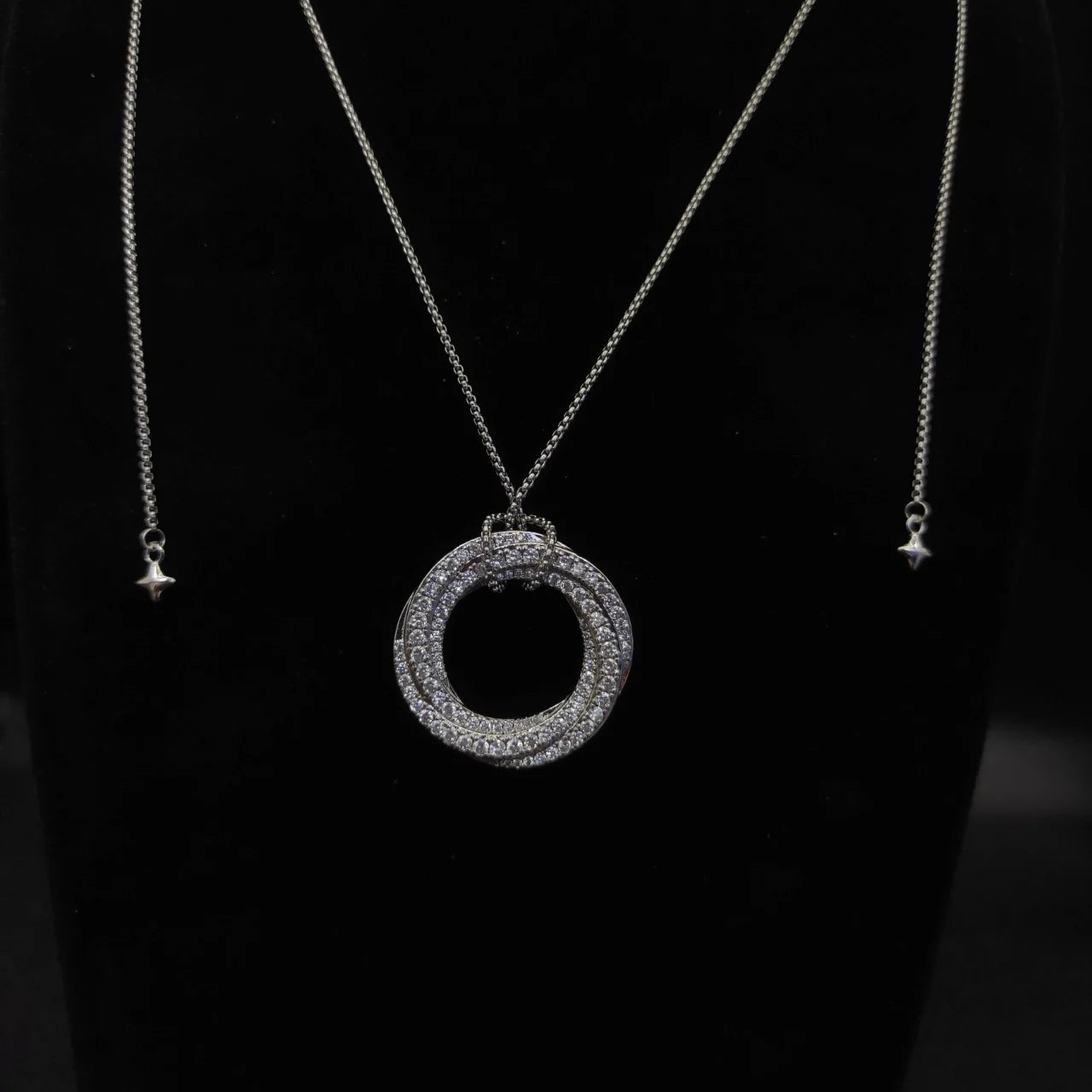 Fashion Retro Round Pendant Necklace