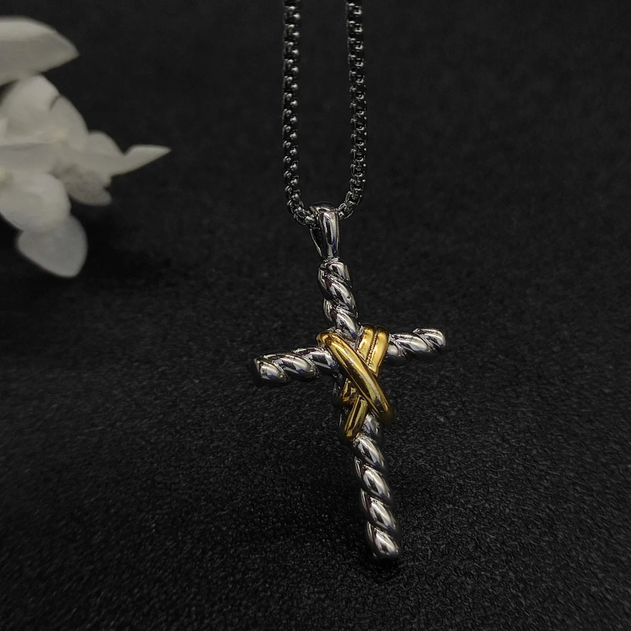Fashion Retro Round Pendant Necklace