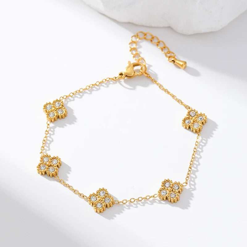 Clover Zircon Necklace Bracelet Earrings Set
